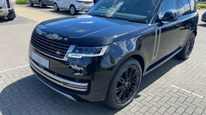 Land Rover Range Rover 3.0 P460e SE 4dr Auto Estate - Image 66